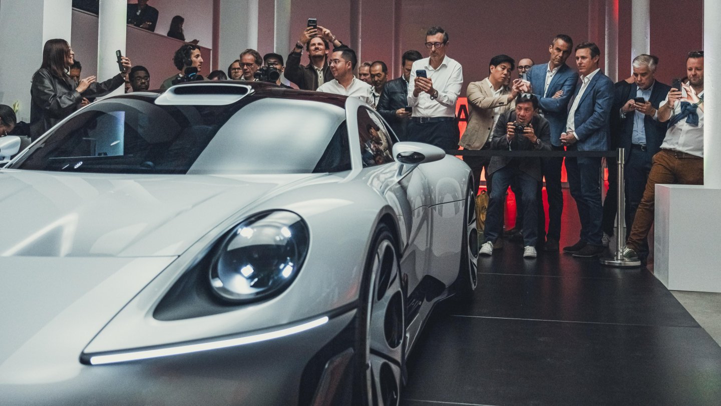 Porsche Fahrzeug – Symbol für die neue Strategie: Exklusivität und höhere Durchschnittspreise