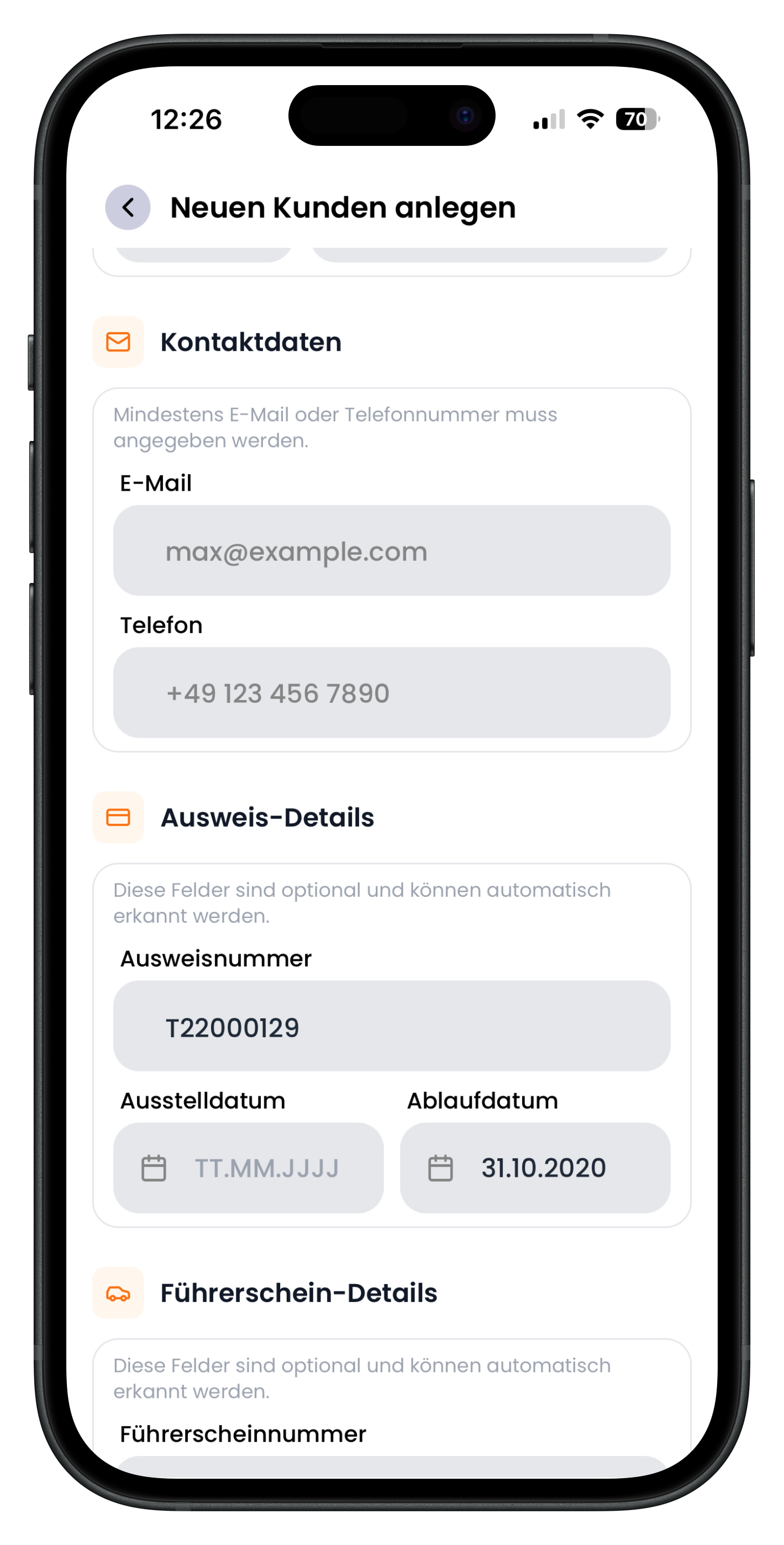 Ausweis-Details mit erkannter Ausweisnummer und Ablaufdatum
