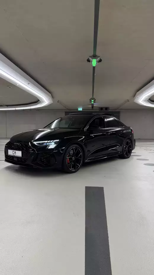 Audi RS3 Limousine