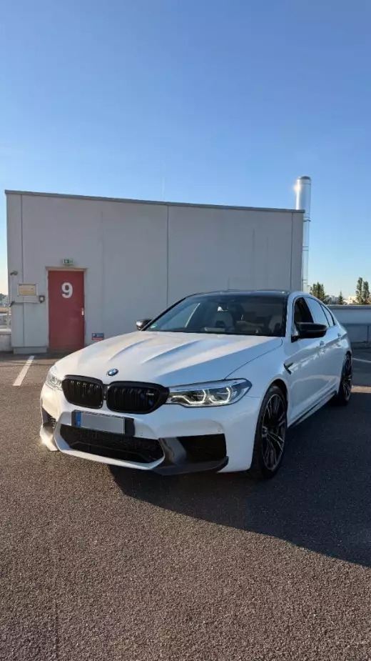 BMW M5 F90 – 600 PS High-Performance-Limousine in Weiß