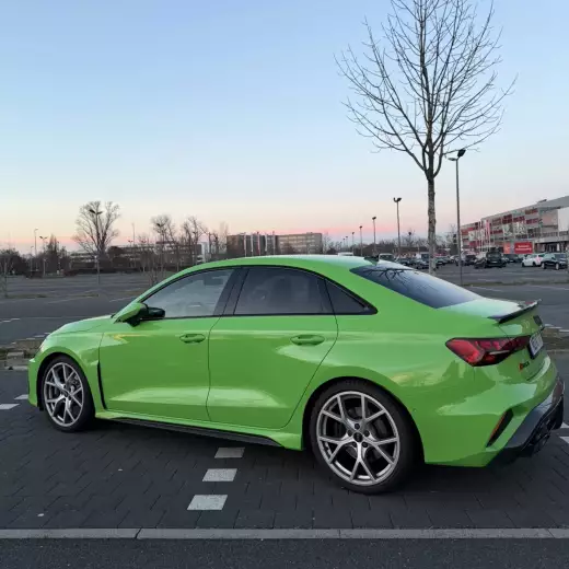 AUDI RS3 CARBON