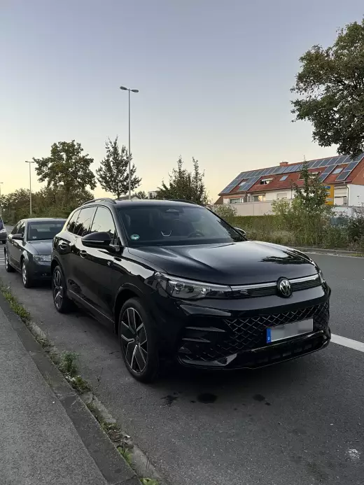 2026 VW Tiguan R-Line | 150 PS DSG | Extra viele Freikilometer