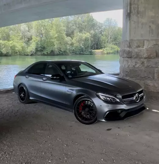 KM FREI Mercedes-AMG C 63 S – 510 PS Performance-Limousine