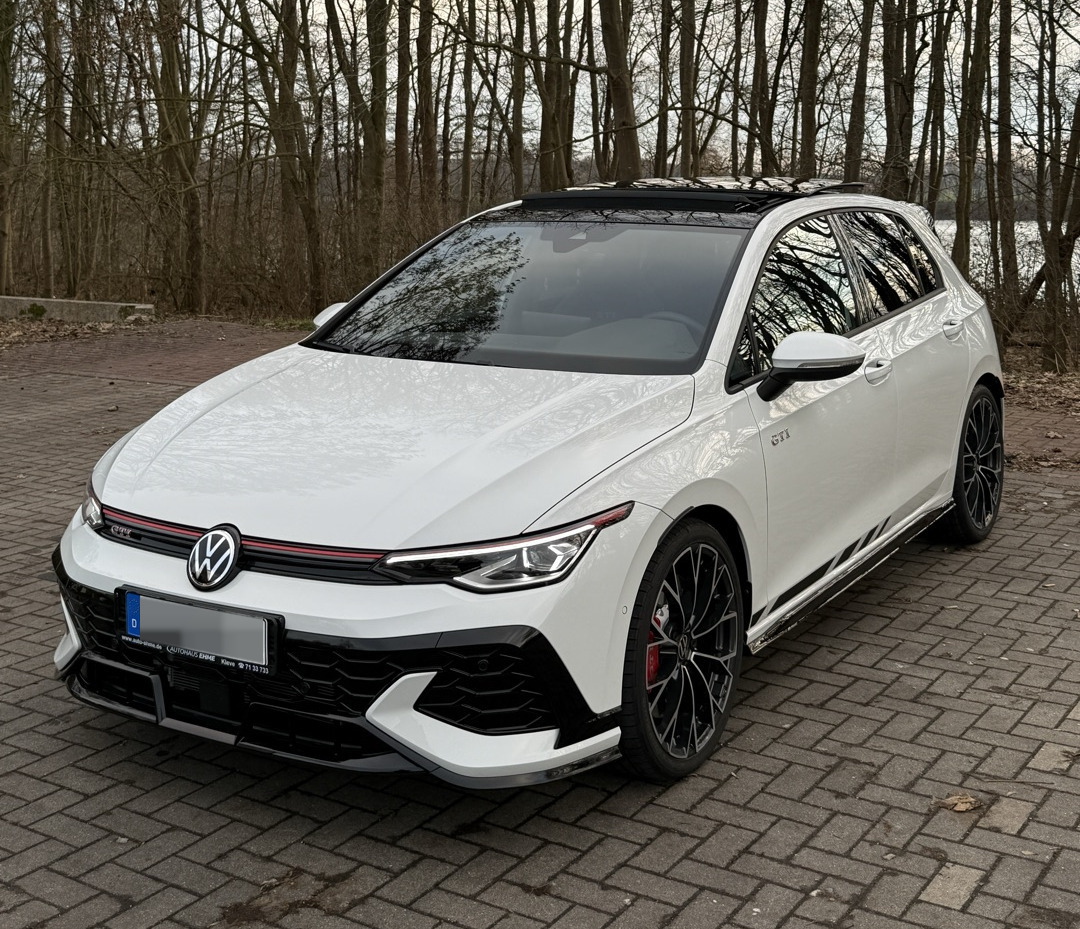 2025 VW null Seitenansicht links - Mieten in Essen