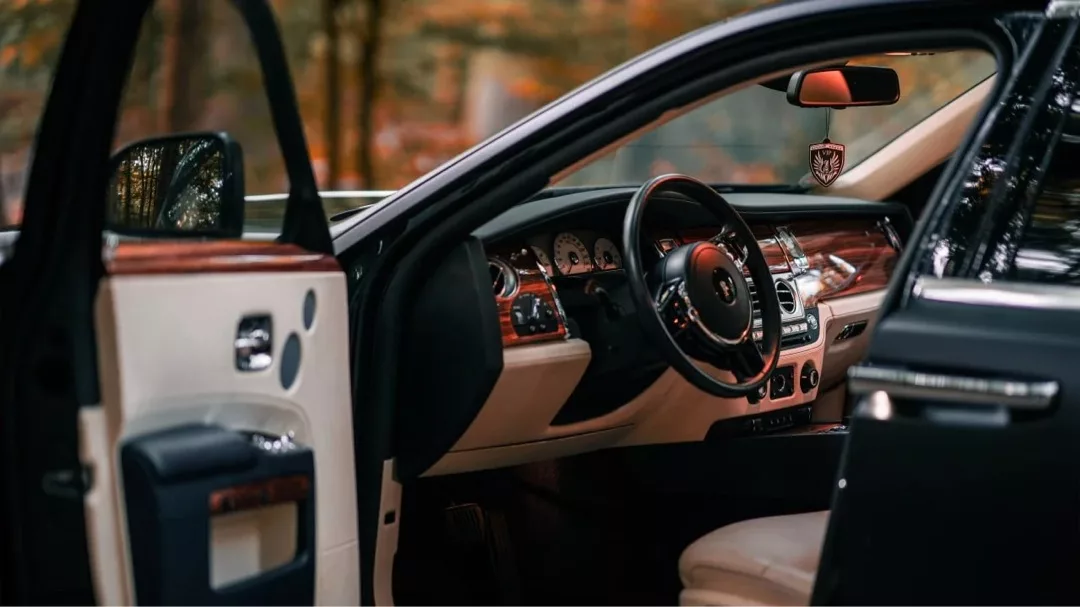 Rolls-Royce Ghost Innenraum in Berlin mieten