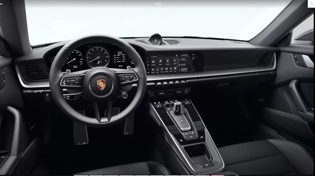 Porsche 911 - 992 Coupé Innenraum mit Cockpit-Ansicht mieten