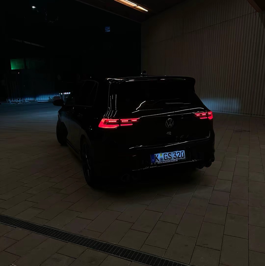 2022 VW null Seitenansicht links - Mieten in Köln