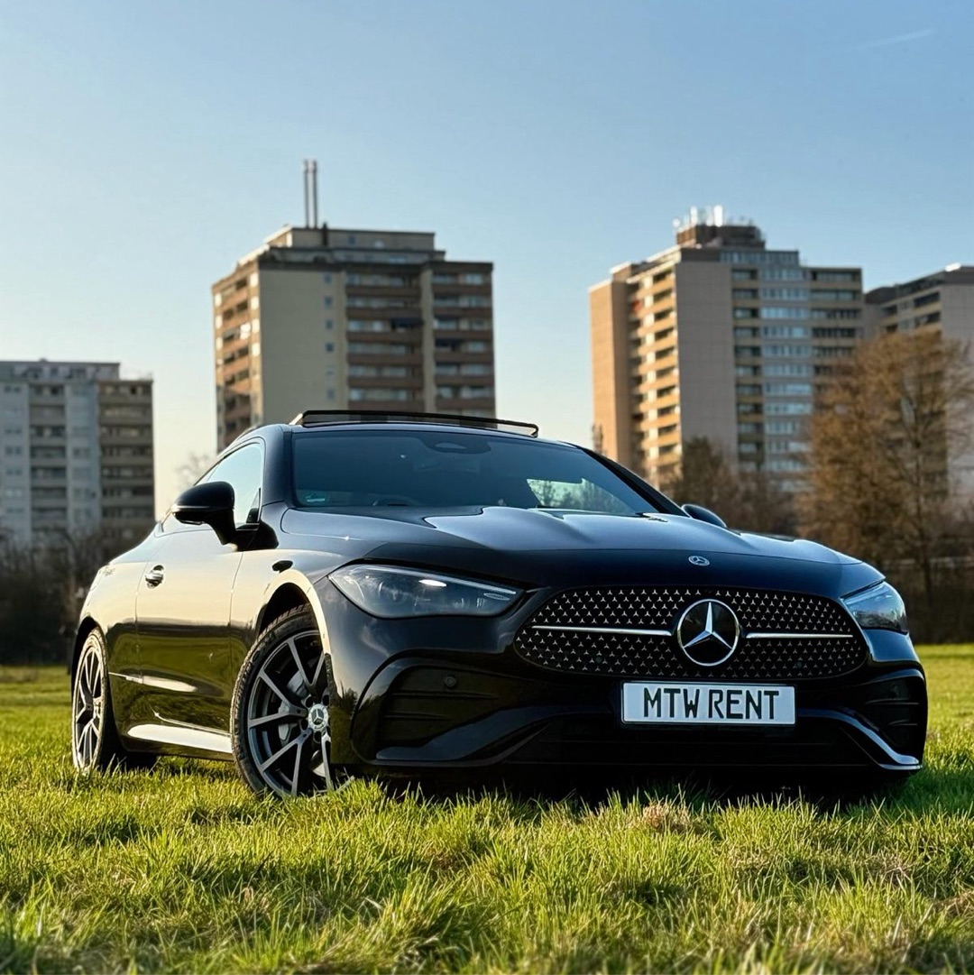 Mercedes Benz CLE 200 AMG