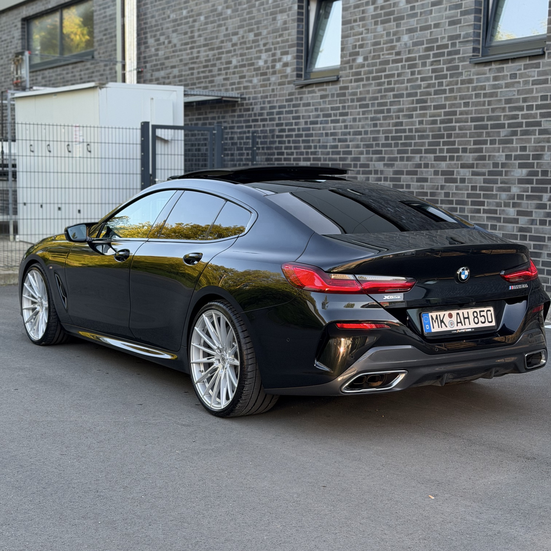 2023 Bmw  Rückansicht - Mieten in Hemer