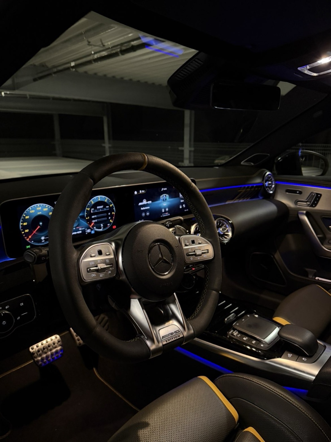 2020 Mercedes null Rückansicht - Mieten in Mülheim an der Ruhr