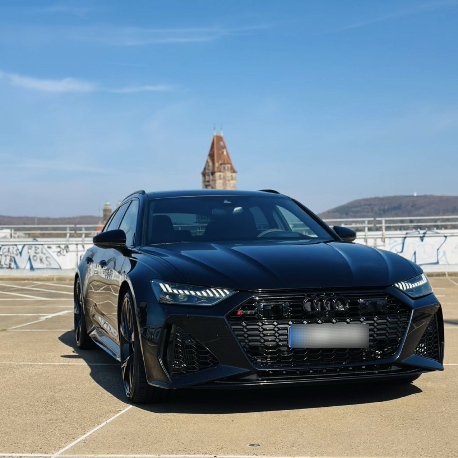 2023 Audi null Seitenansicht links - Mieten in Saarbrücken