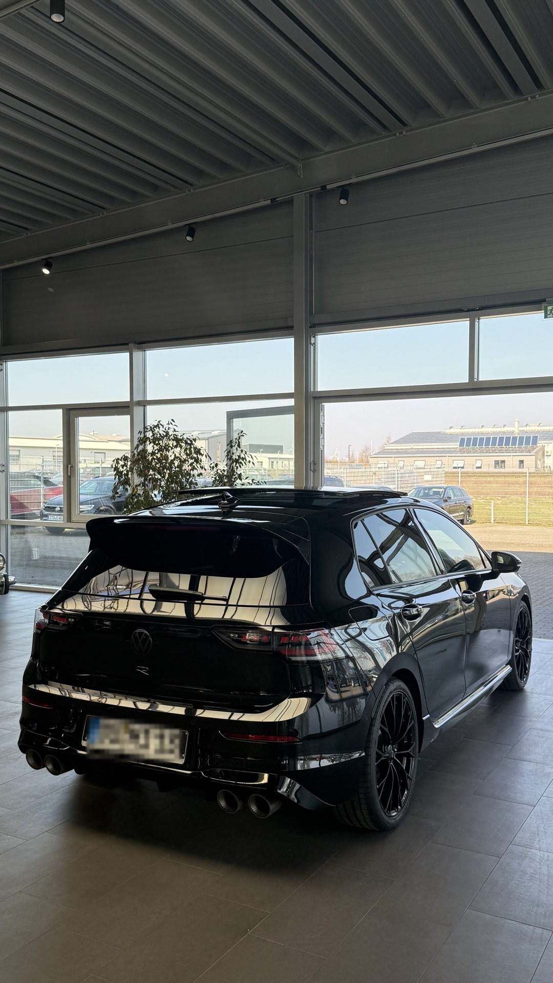 2025 VW null Detail - Mieten in Essen