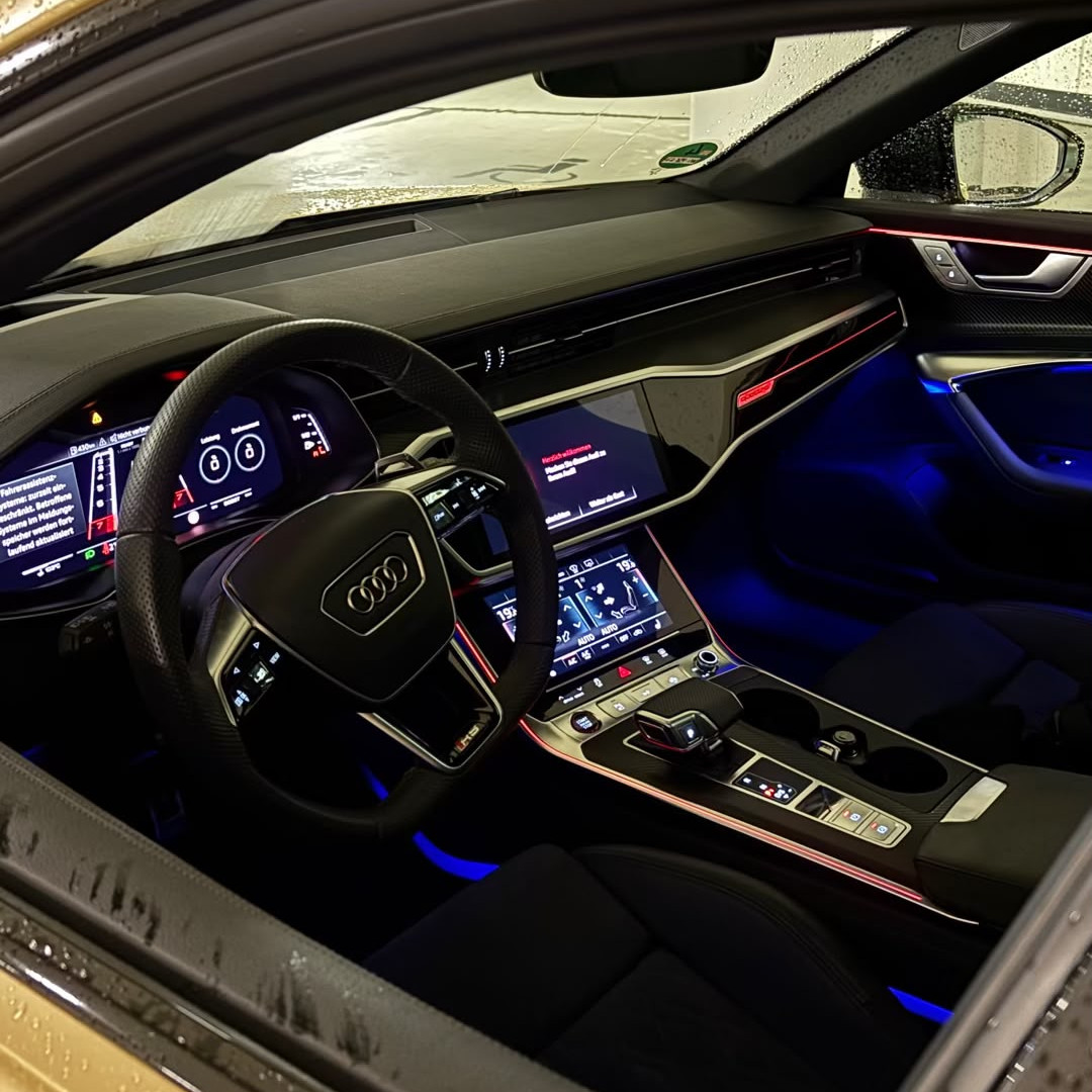 2024 Audi Innenraum Cockpit - Mieten in Wiesbaden
