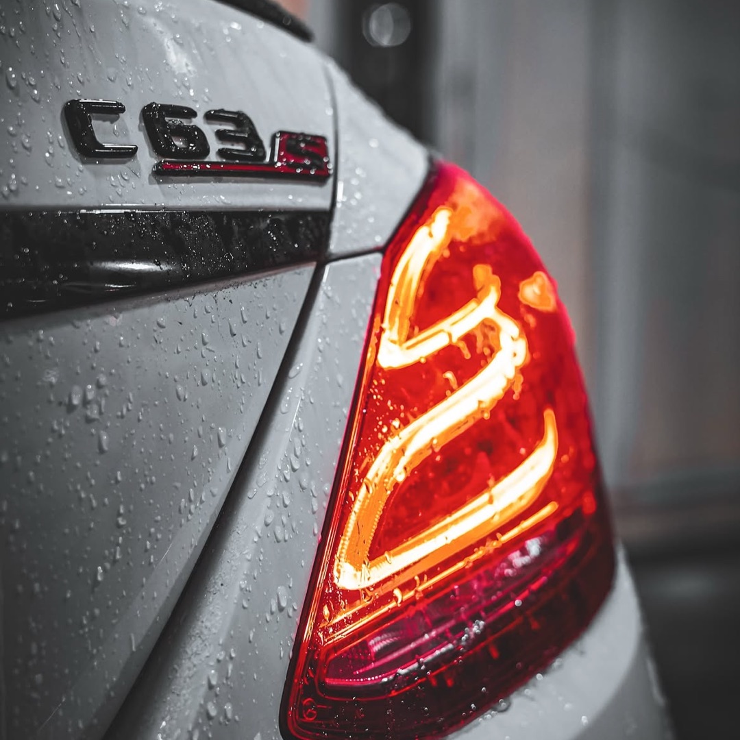 2019 Mercedes null Seitenansicht links - Mieten in Köln