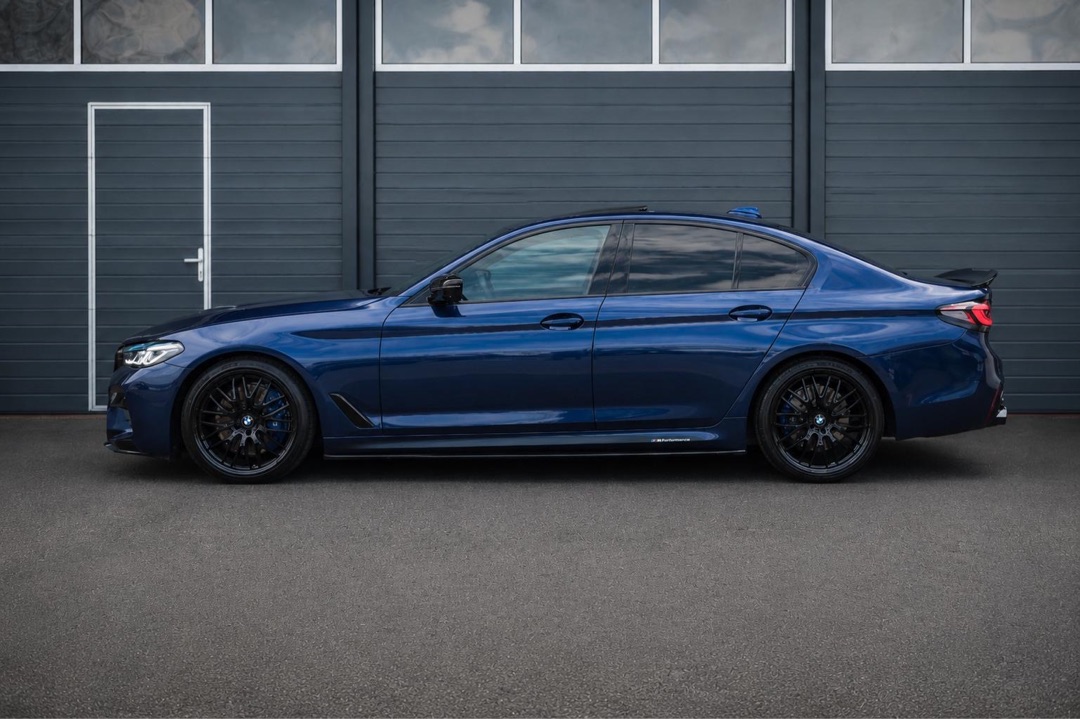 2019 Bmw null Seitenansicht links - Mieten in Lohfelden