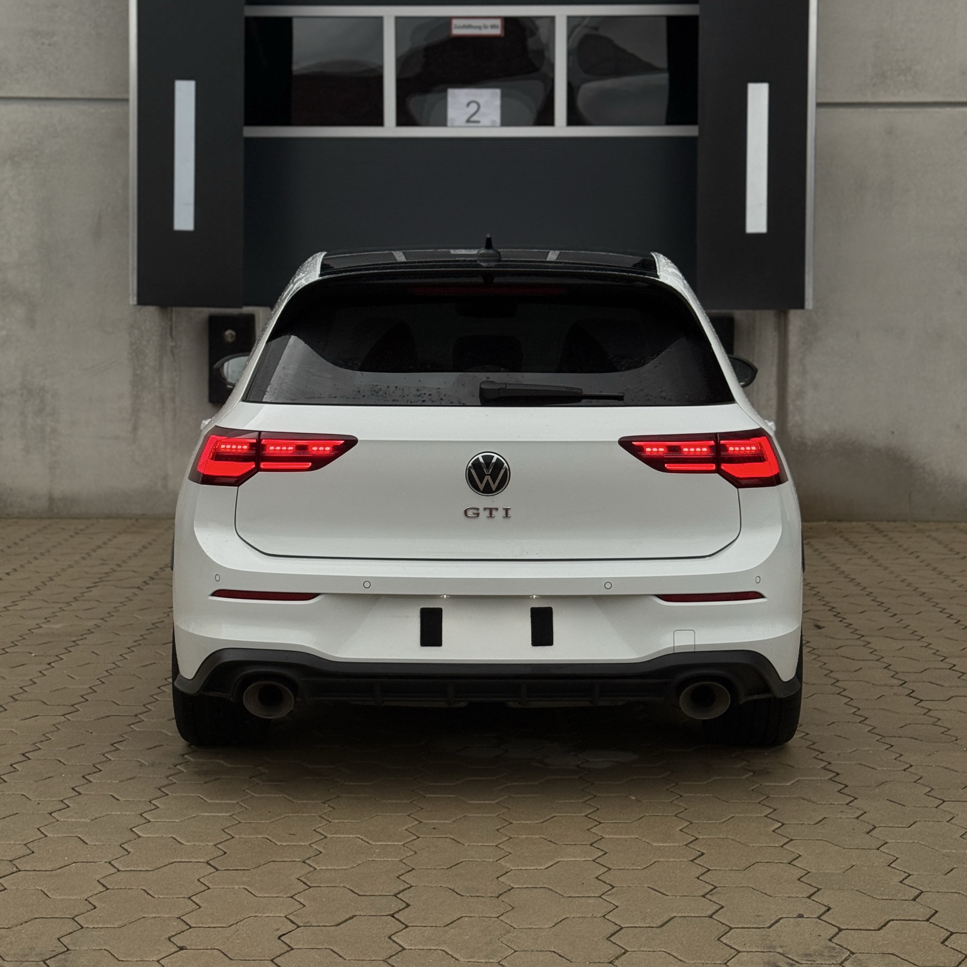2022 VW null Innenraum Cockpit - Mieten in Düsseldorf