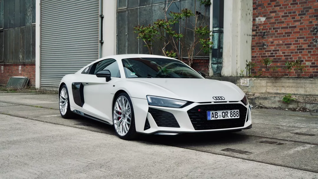 Audi R8 RWD Pearl Satin White