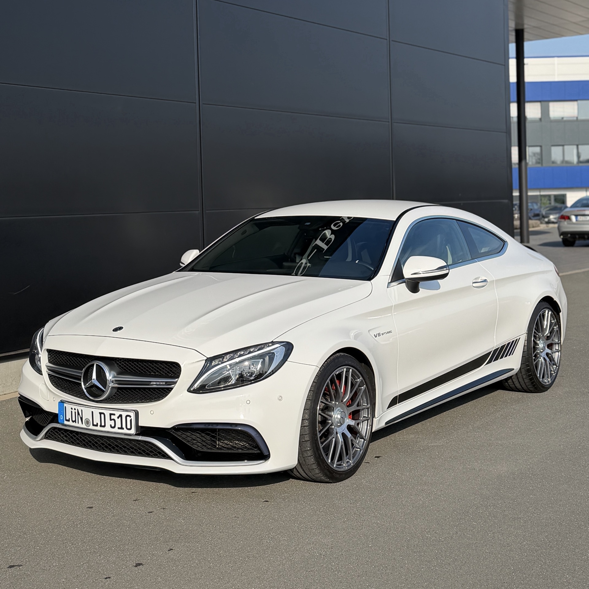 Herzlich Willkommen bei Luxury Drive Mercedes-AMG C63 S Coupé | V8 Biturbo | 510 PS