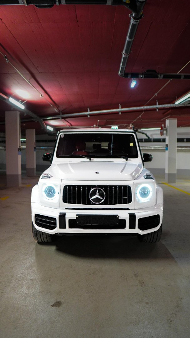 Mercedes Benz AMG G63