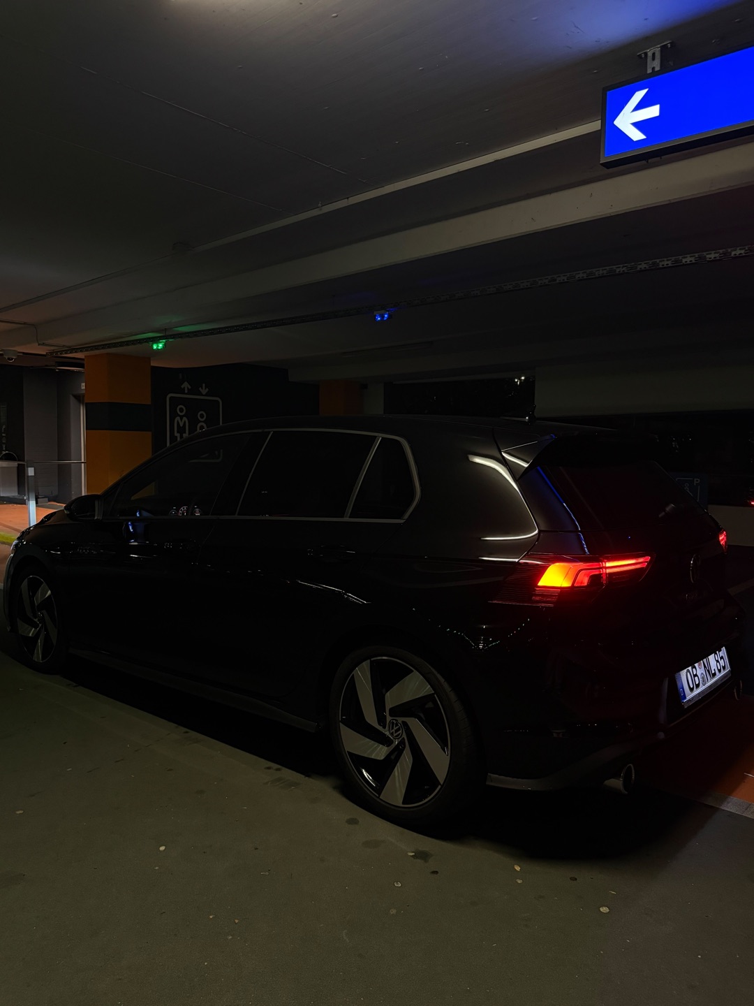2025 VW null Innenraum Cockpit - Mieten in Mülheim an der Ruhr