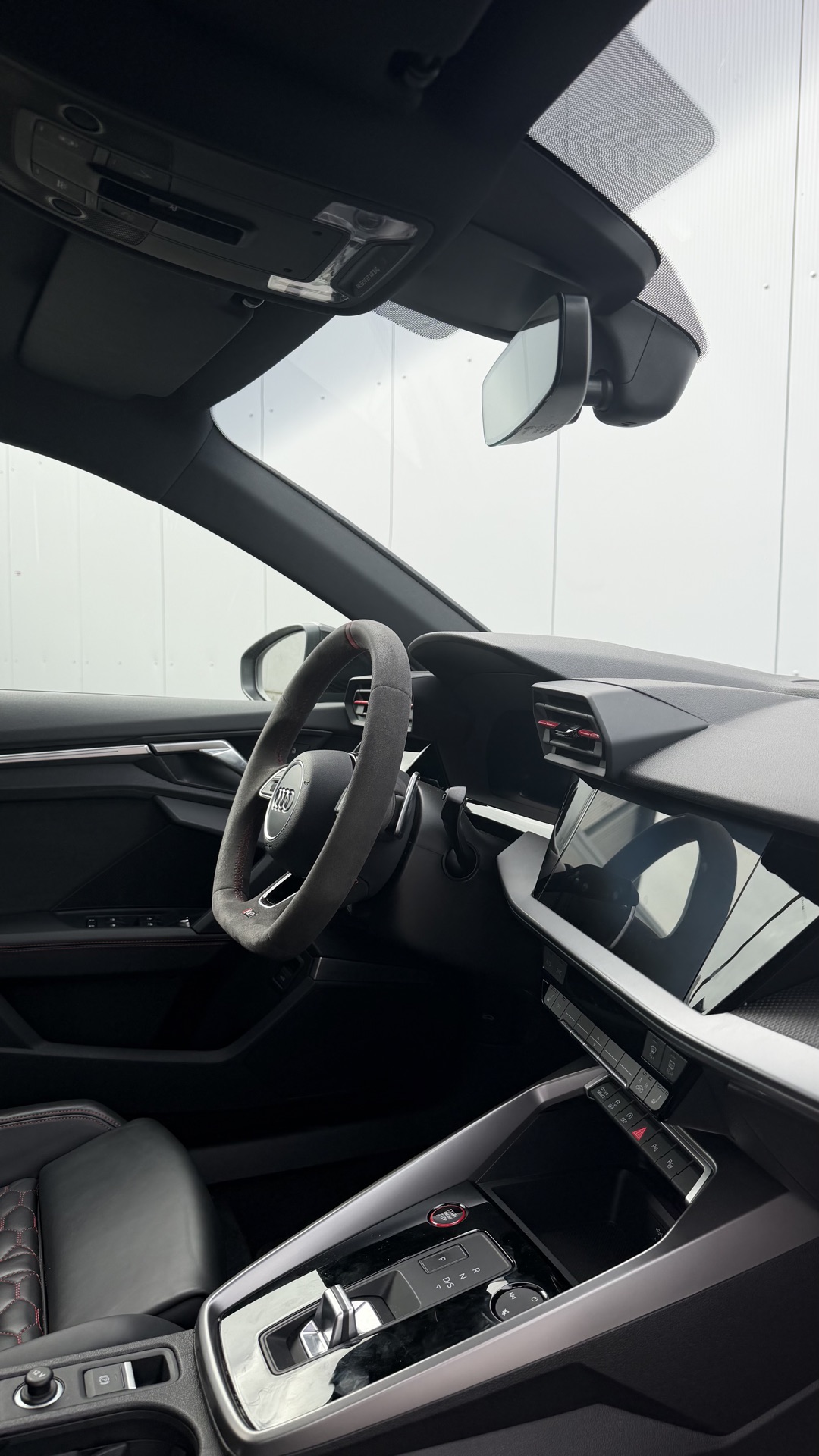 2023 Audi null Rückansicht - Mieten in Mönchengladbach