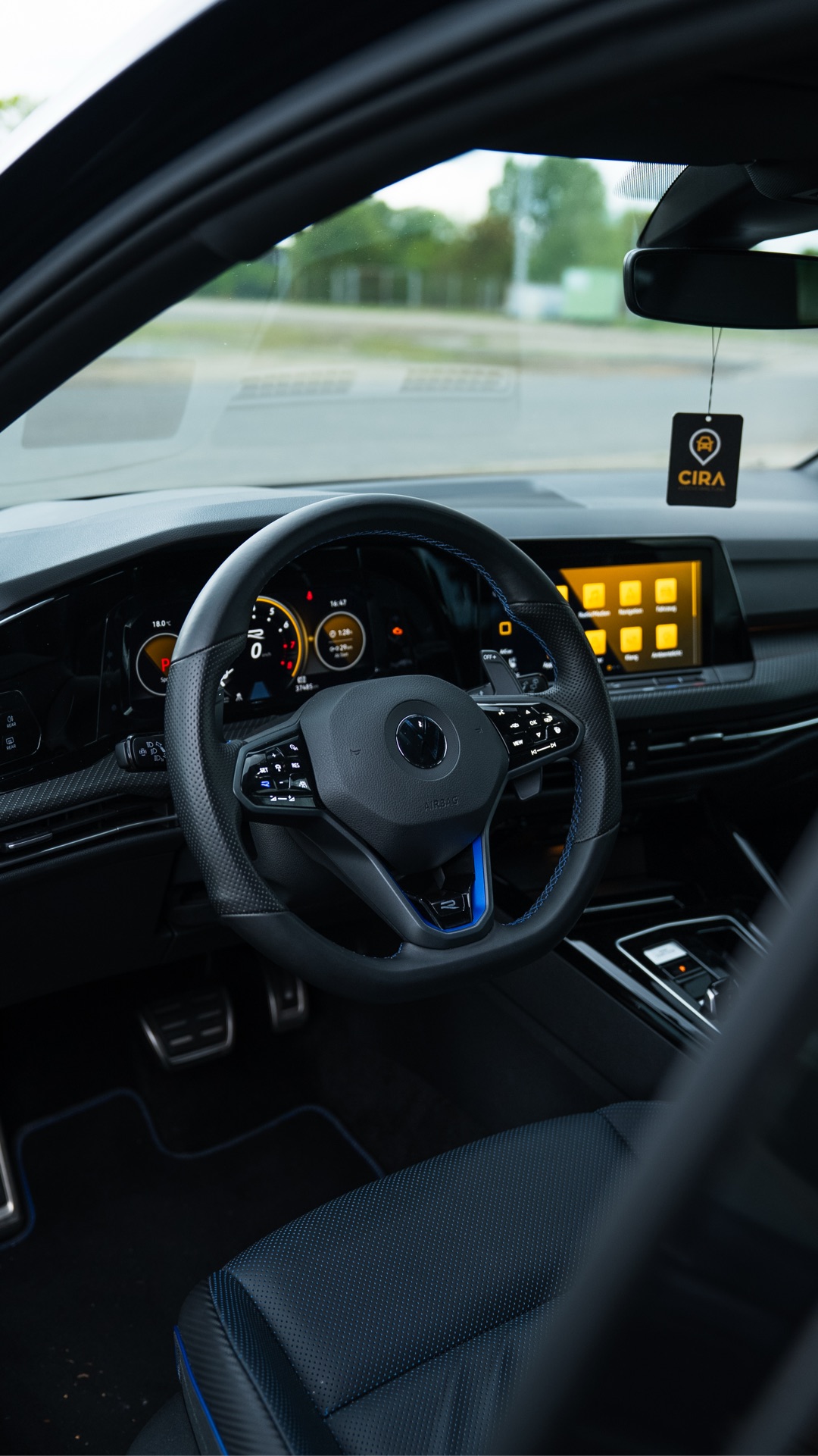 2023 VW null Detail - Mieten in Herne
