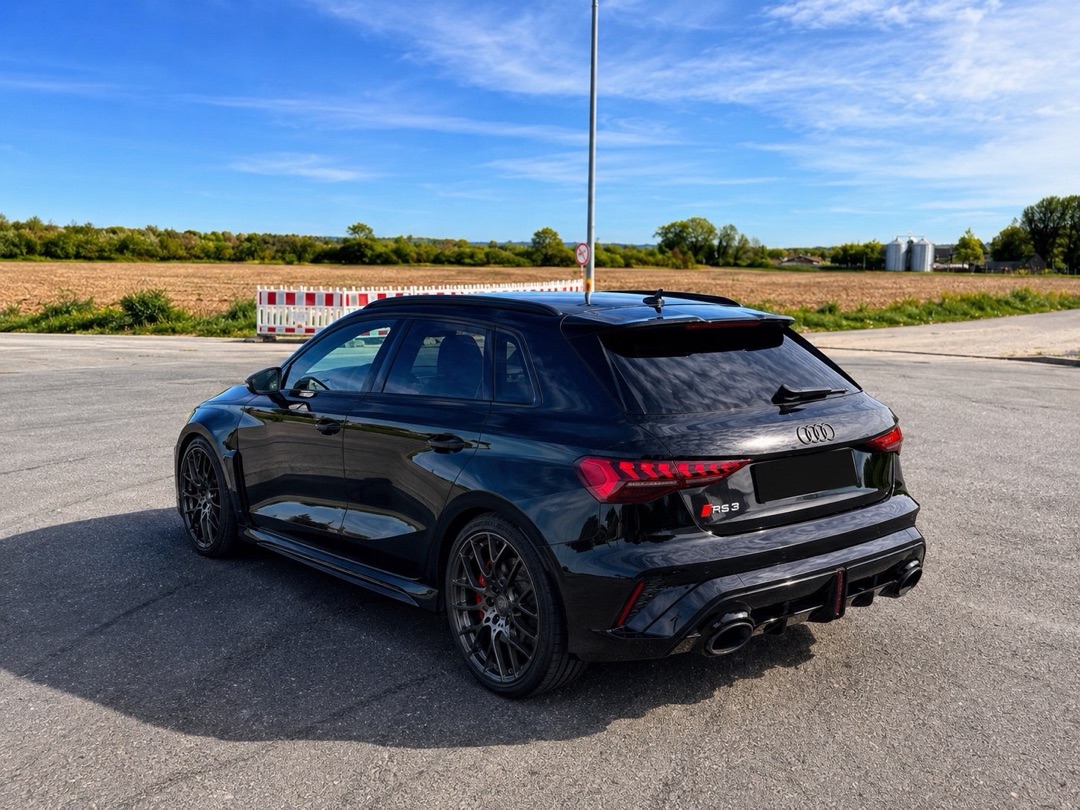 2026 Audi null Seitenansicht links - Mieten in Bergkamen