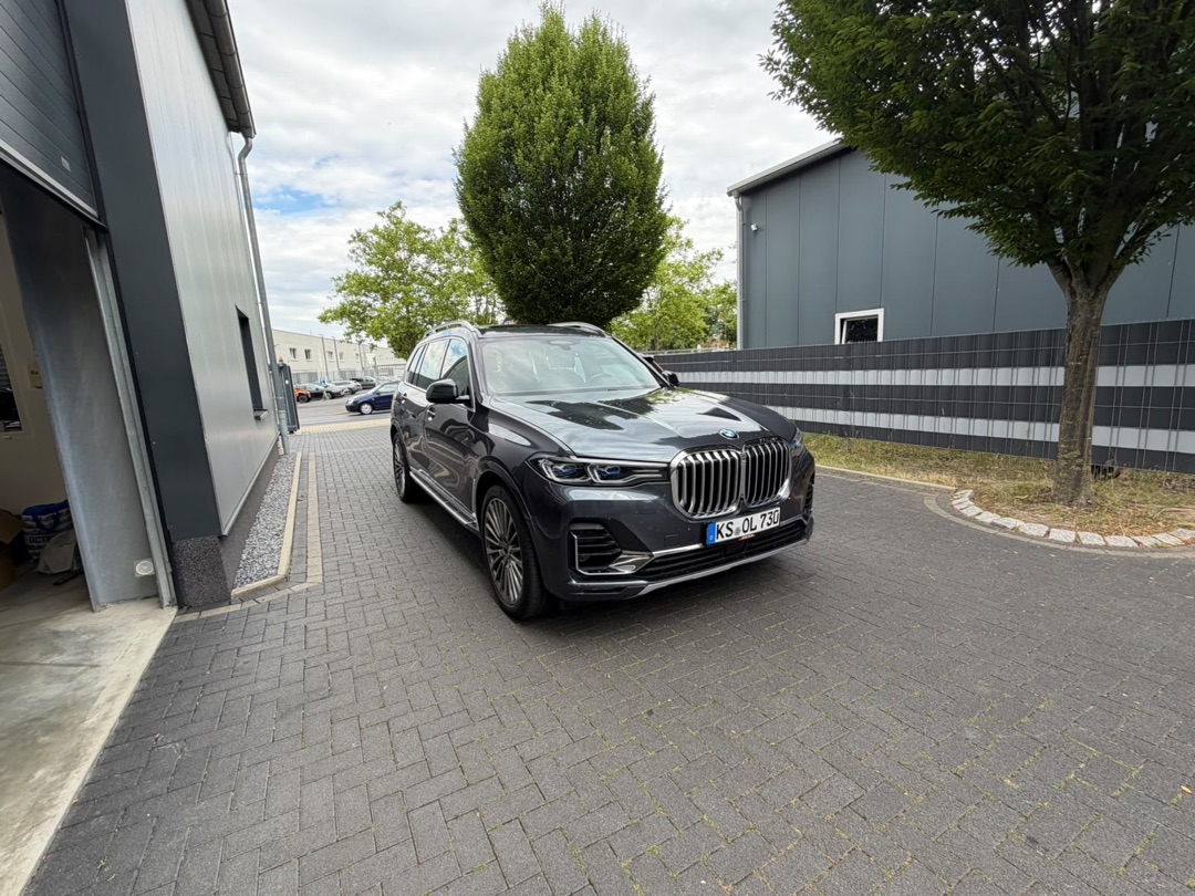 2018 Bmw null Rückansicht - Mieten in Lohfelden