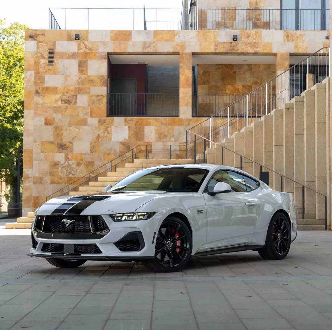 2024 Ford Mustang GT (2024) mit 446PS, Automatik, 4.4s (0-100) - Mieten in Schaafheim