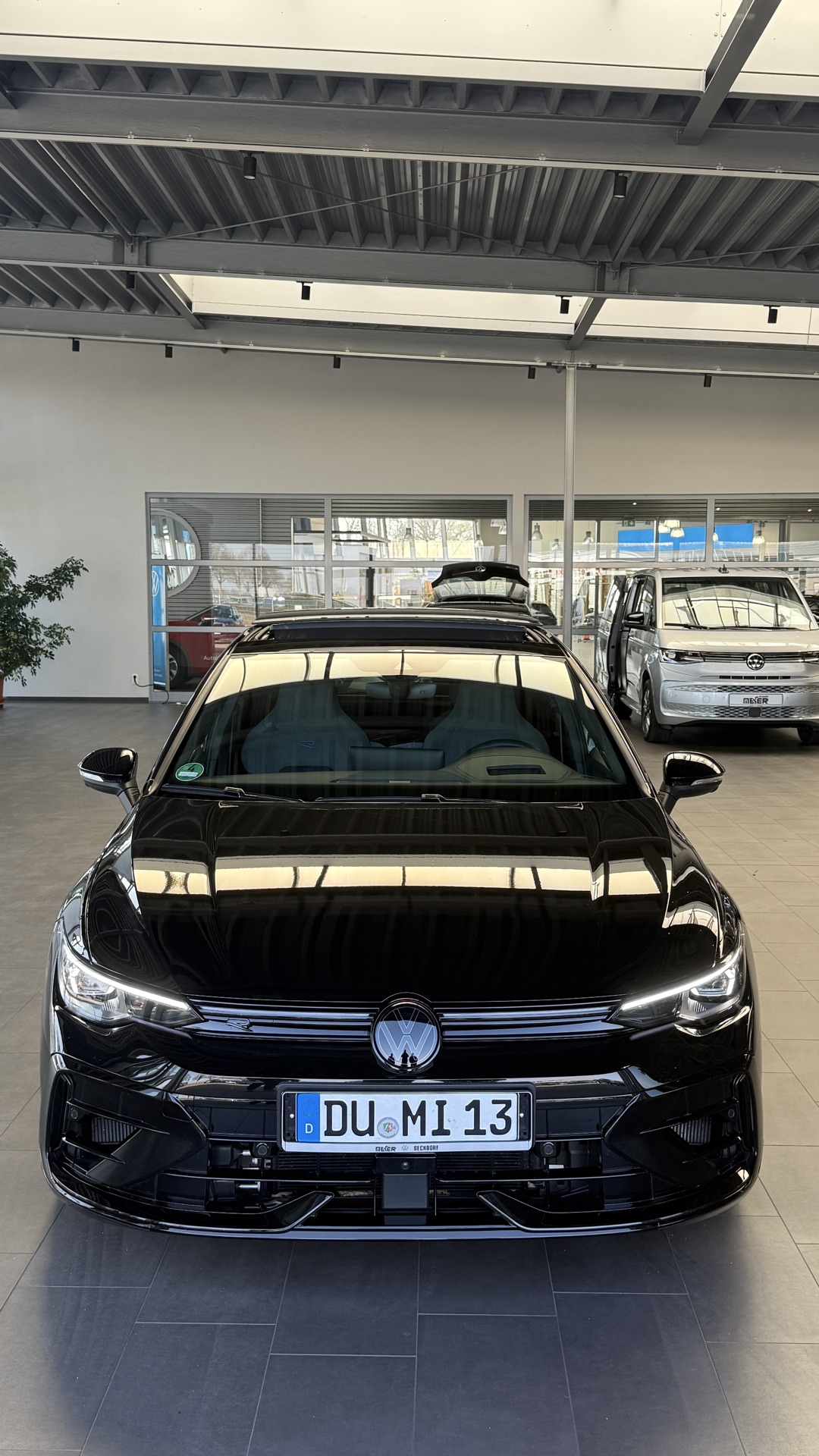 VW Golf 8.5 R Performance