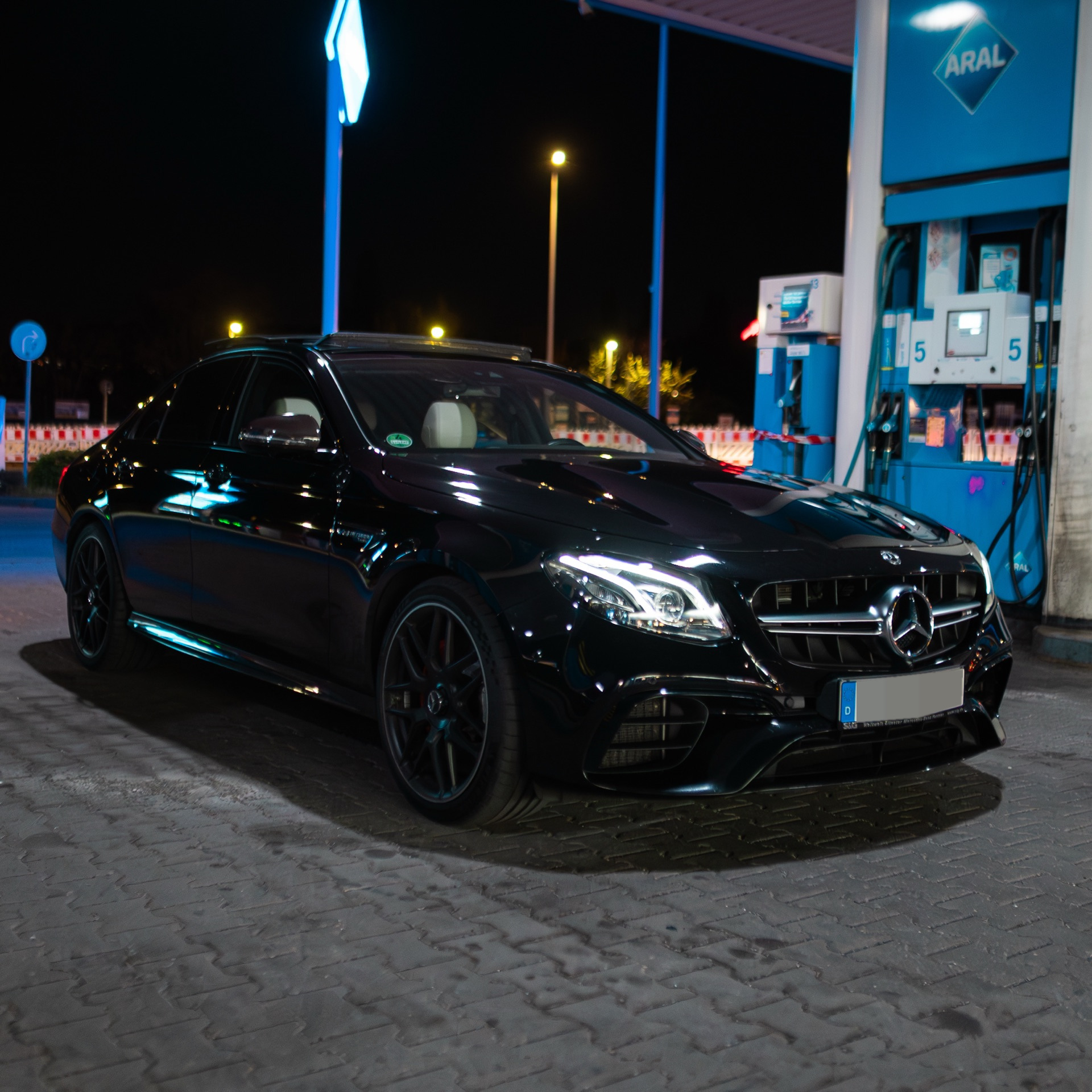 2019 Mercedes null Seitenansicht links - Mieten in Berlin