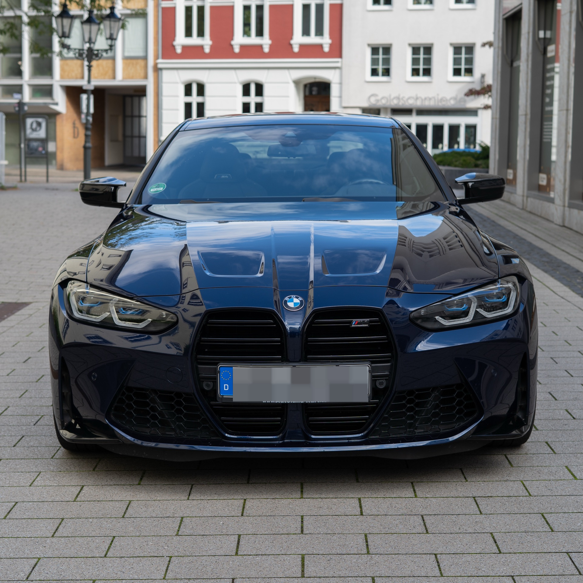 2021 BMW M4 Competition 510PS ❗️ mit 510PS, Automatik, 3s (0-100) - Mieten in Kempen