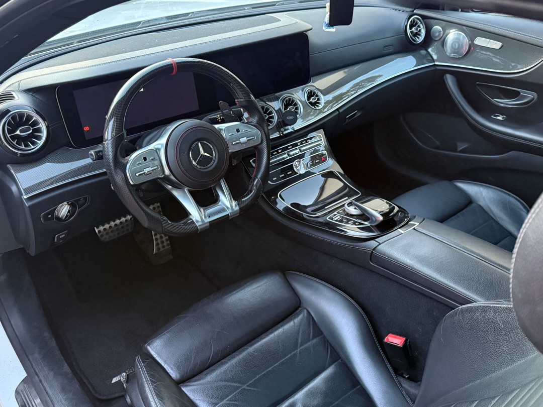 2017 Mercedes null Rückansicht - Mieten in Maintal