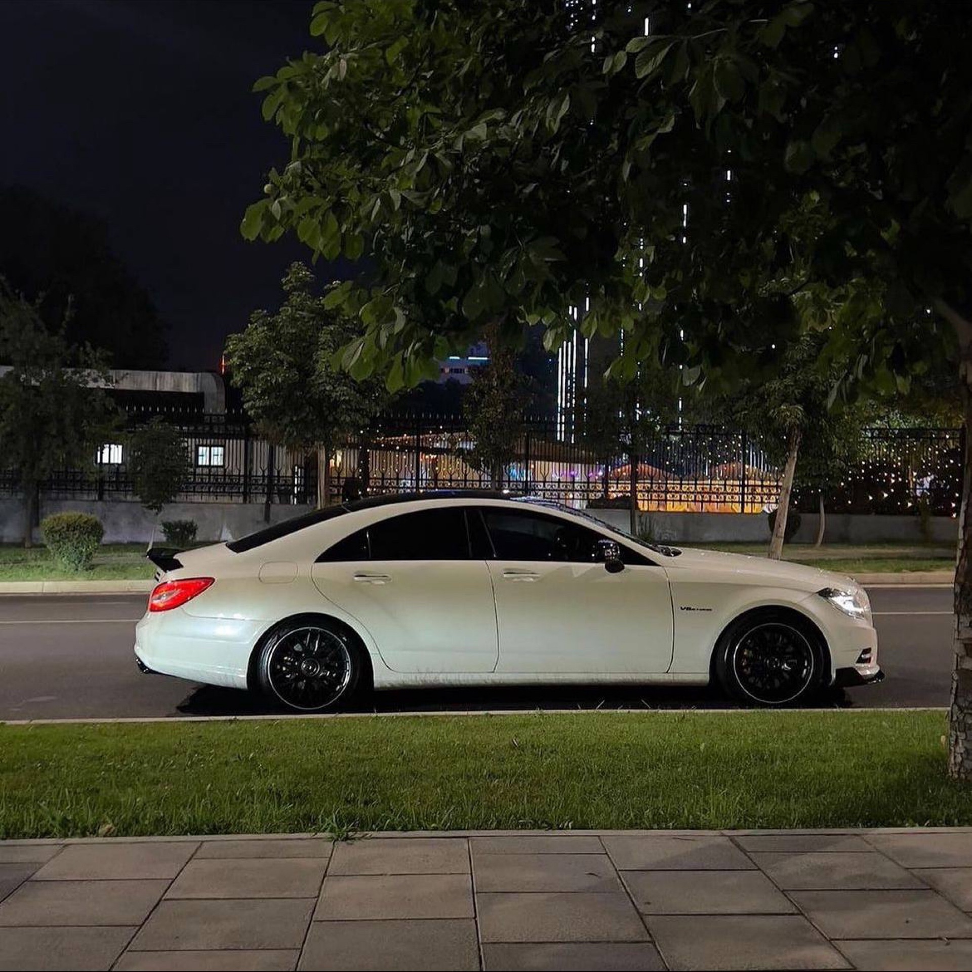 2013 Mercedes null Rückansicht - Mieten in Berlin