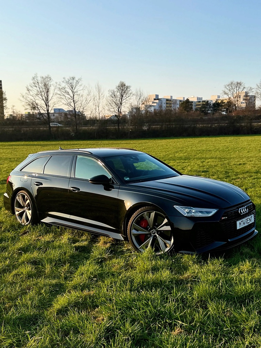 2022 Audi null Seitenansicht links - Mieten in Maintal