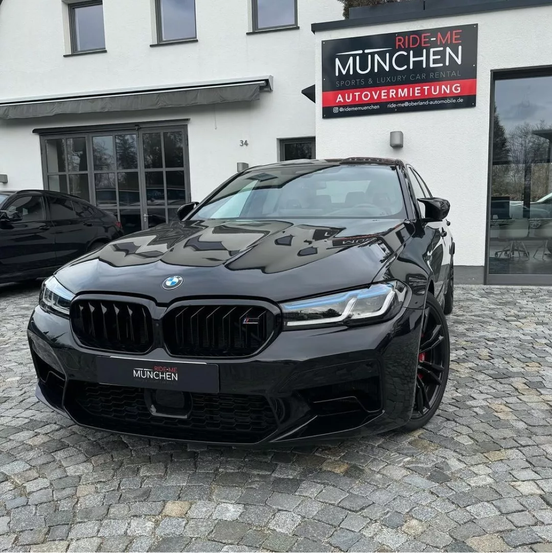 2021 BMW M5 mit 625PS, Automatik, 3.2s (0-100) - Mieten in München