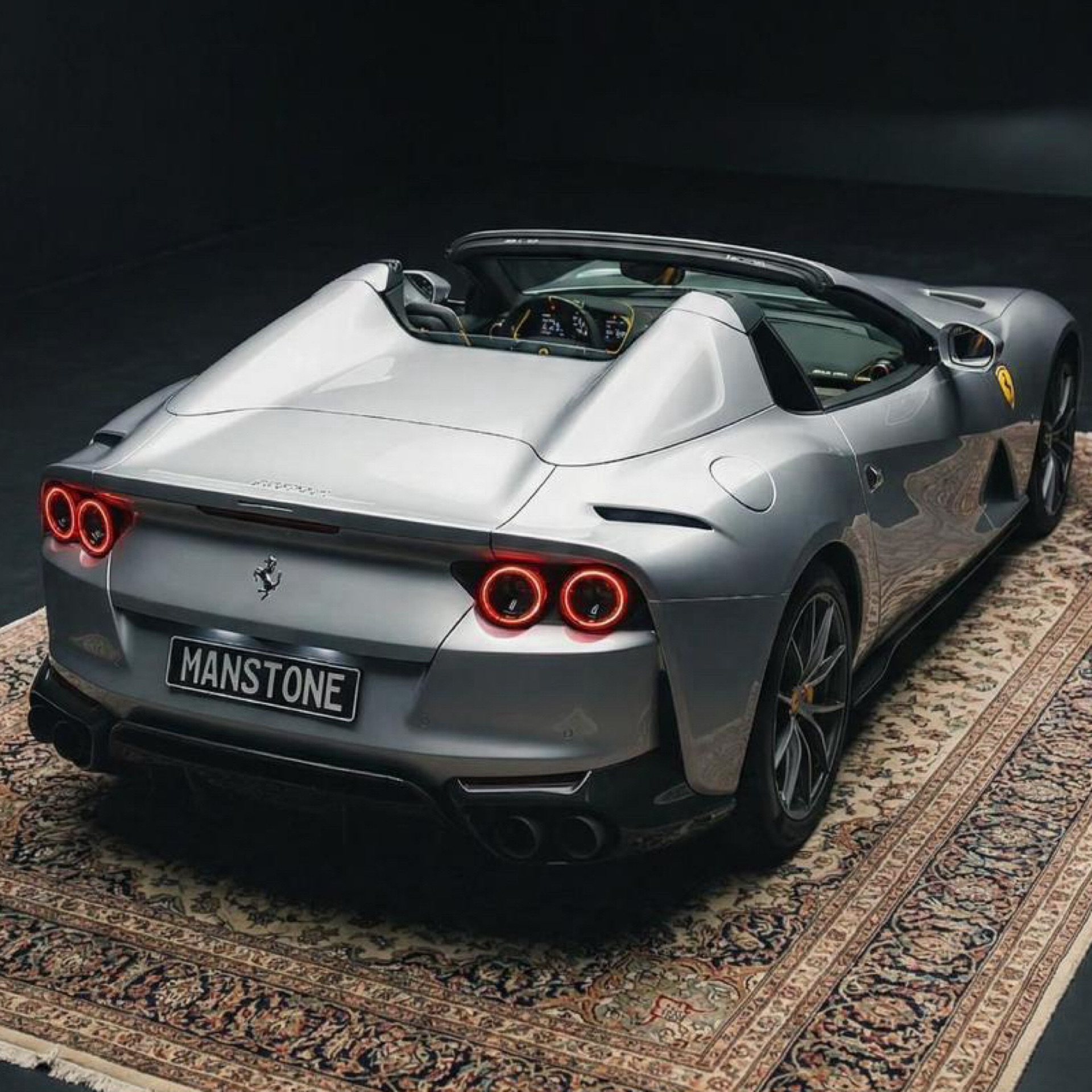 Ferrari 812 GTS Superfast mieten 800 PS V12 Sportwagen Exot Berlin