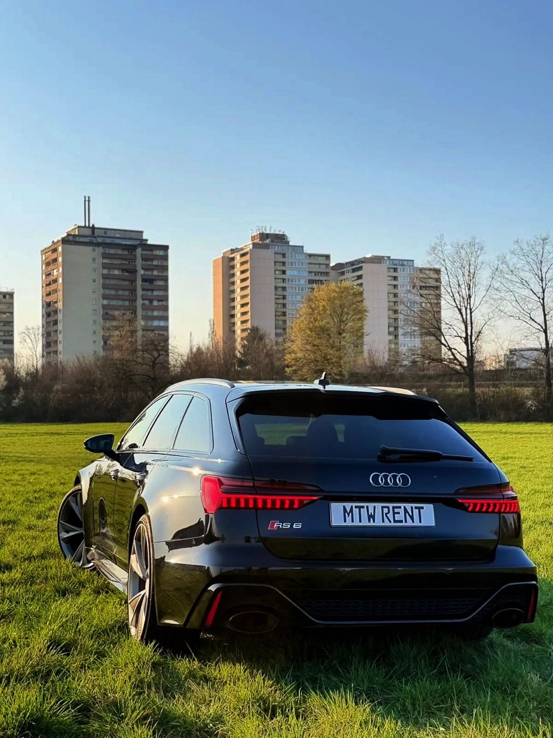 2022 Audi null Innenraum Cockpit - Mieten in Maintal