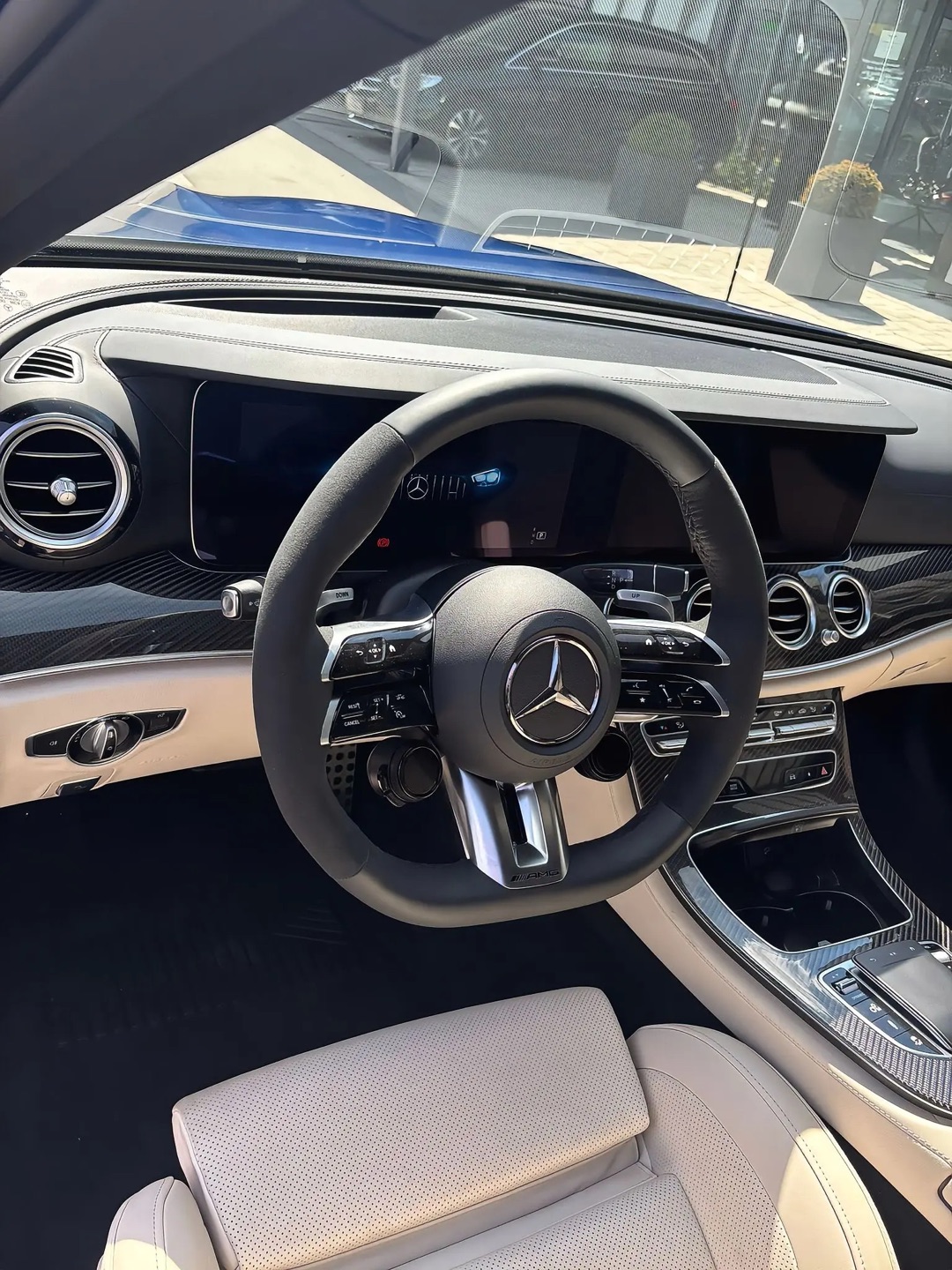 2021 Mercedes null Rückansicht - Mieten in Köln