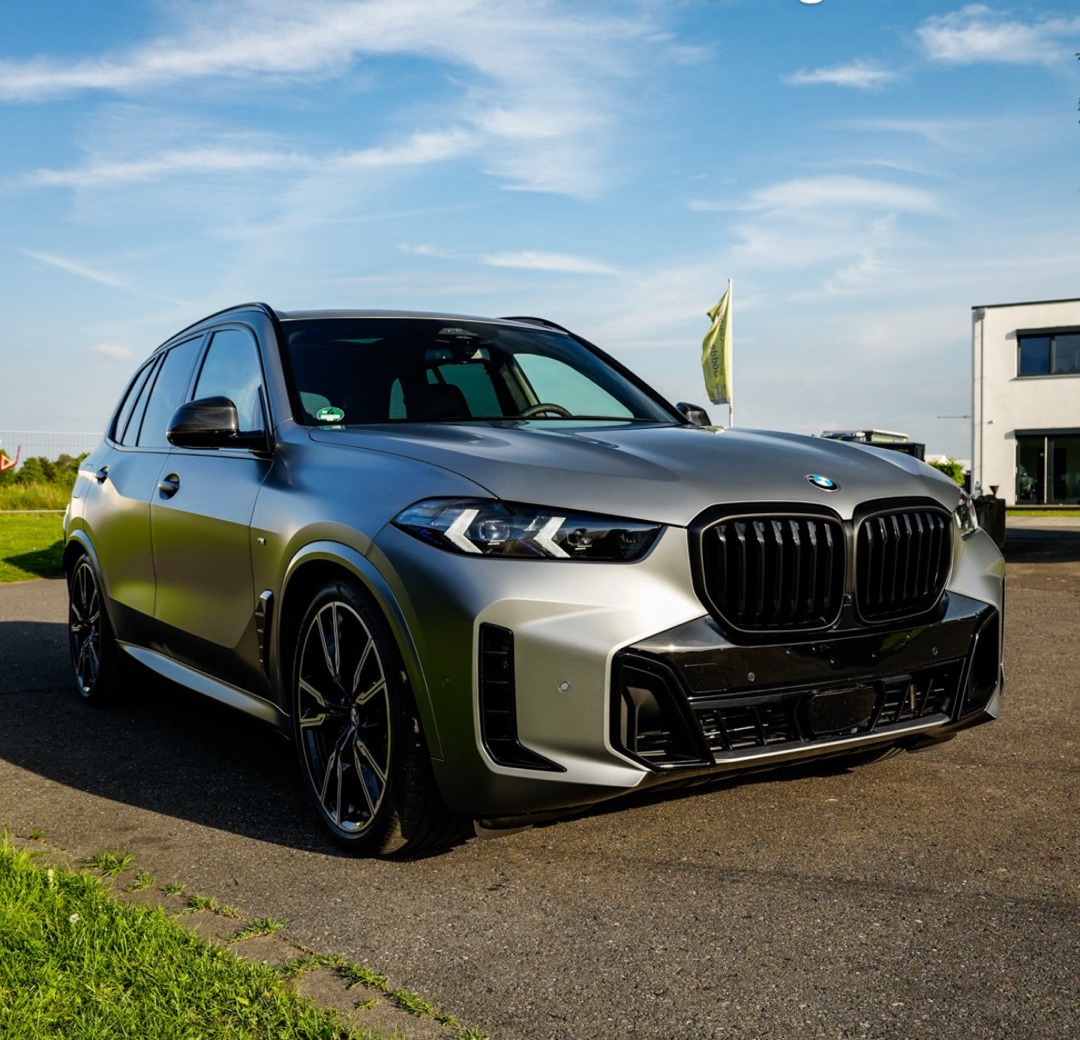2025 Bmw null Rückansicht - Mieten in Lippstadt