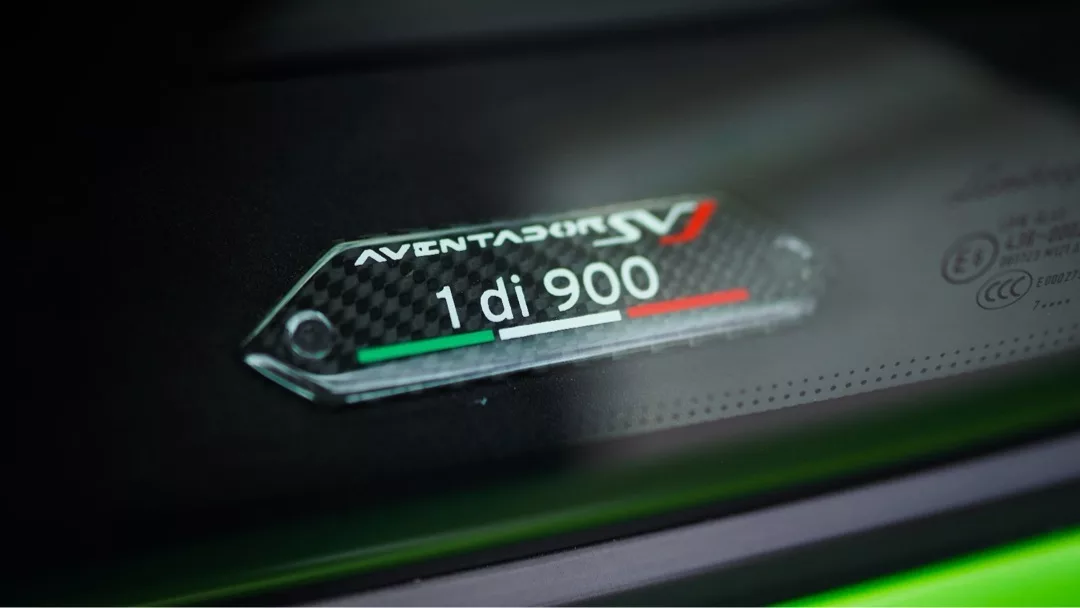 Lamborghini Aventador SVJ Plakette 1 di 900 mieten