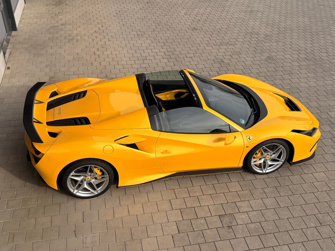 2023 Ferrari null Ansicht 9 - Mieten in Klosterlechfeld