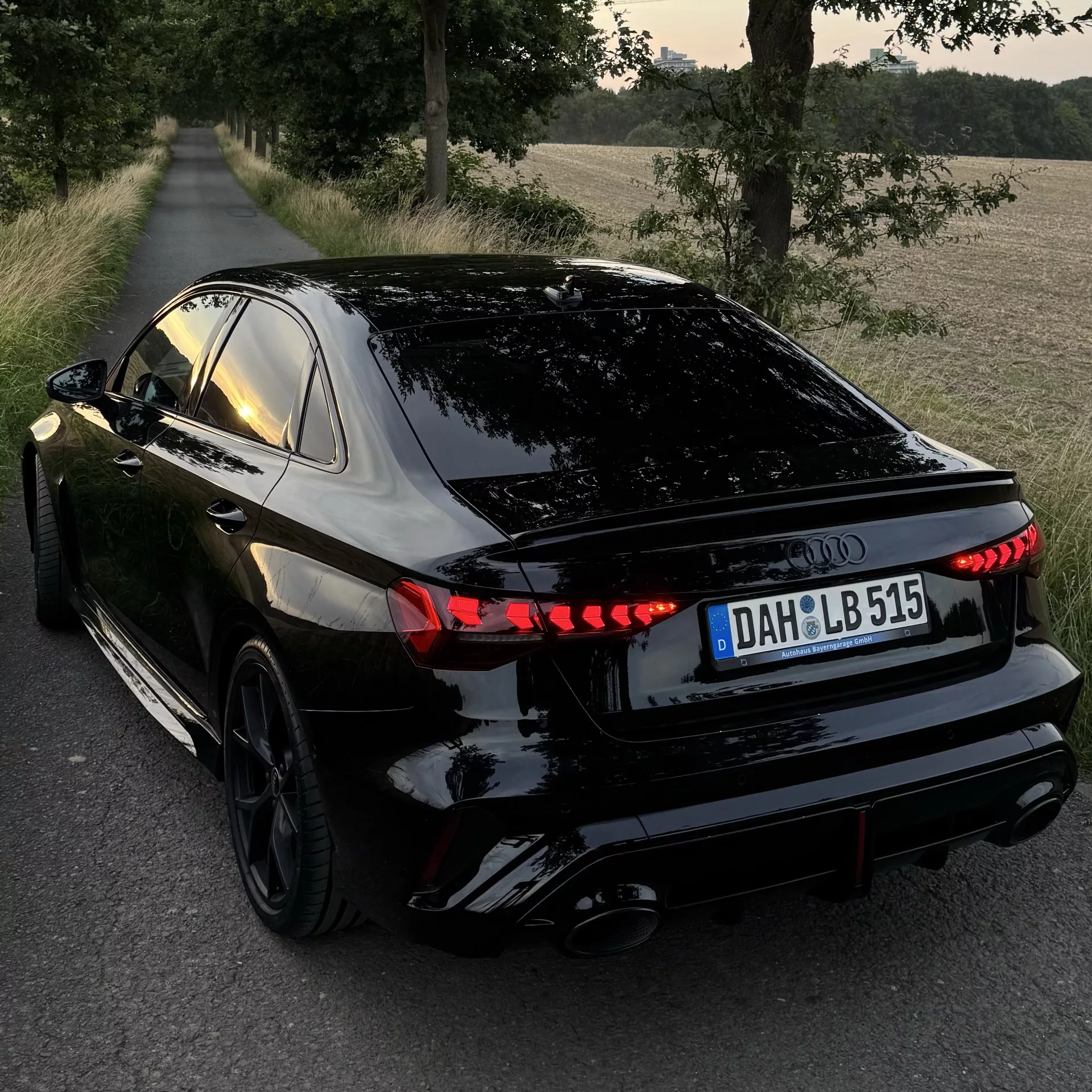 Audi RS3 Limousine 2.5 TFSI quattro S tronic