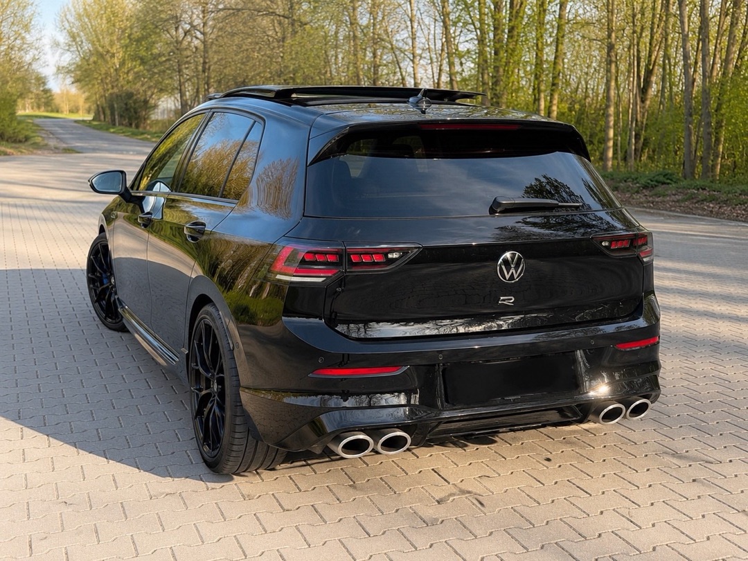 2026 VW null Seitenansicht links - Mieten in Bergkamen