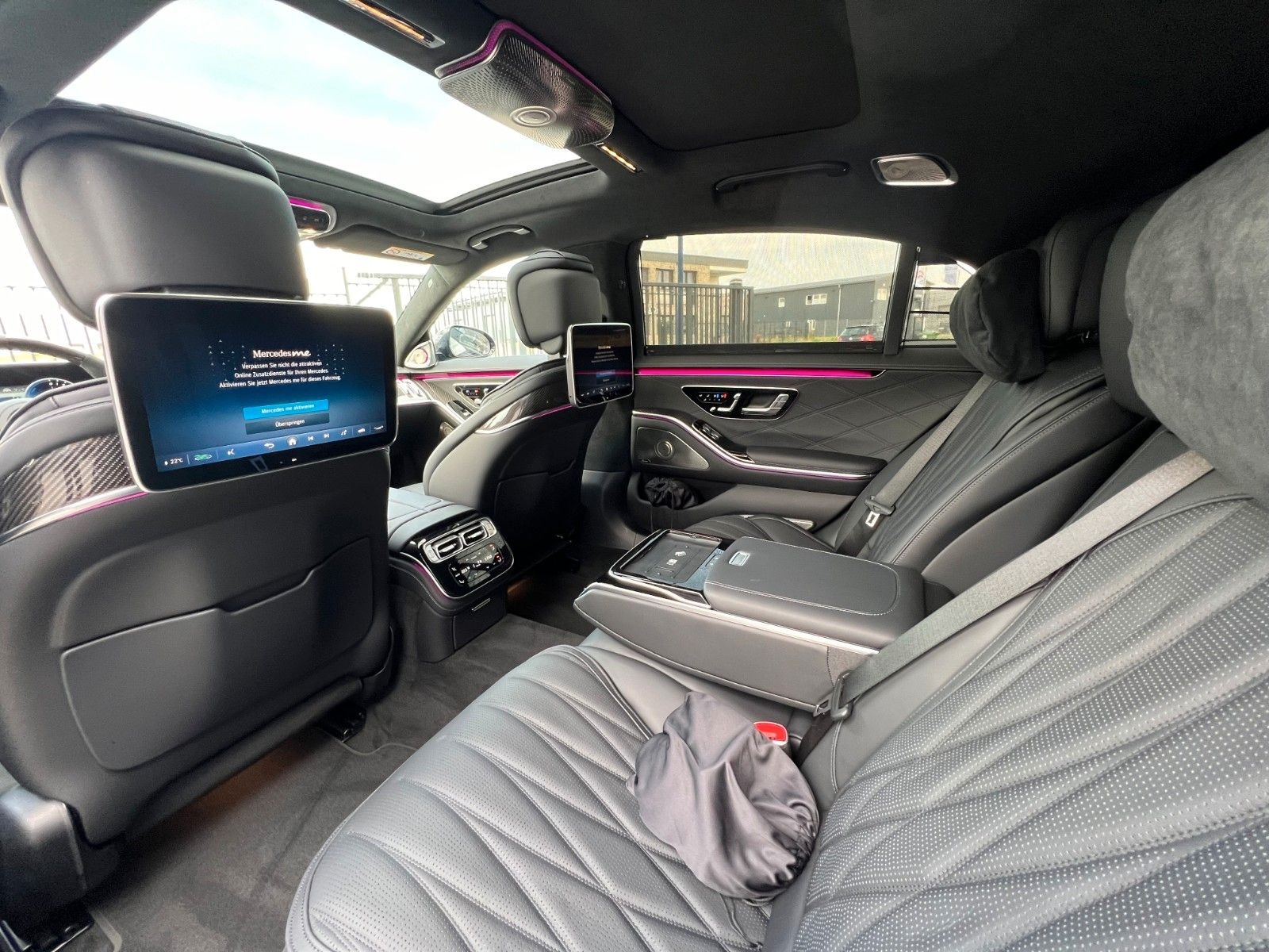 2024 Mercedes null Detail - Mieten in Frankfurt am Main