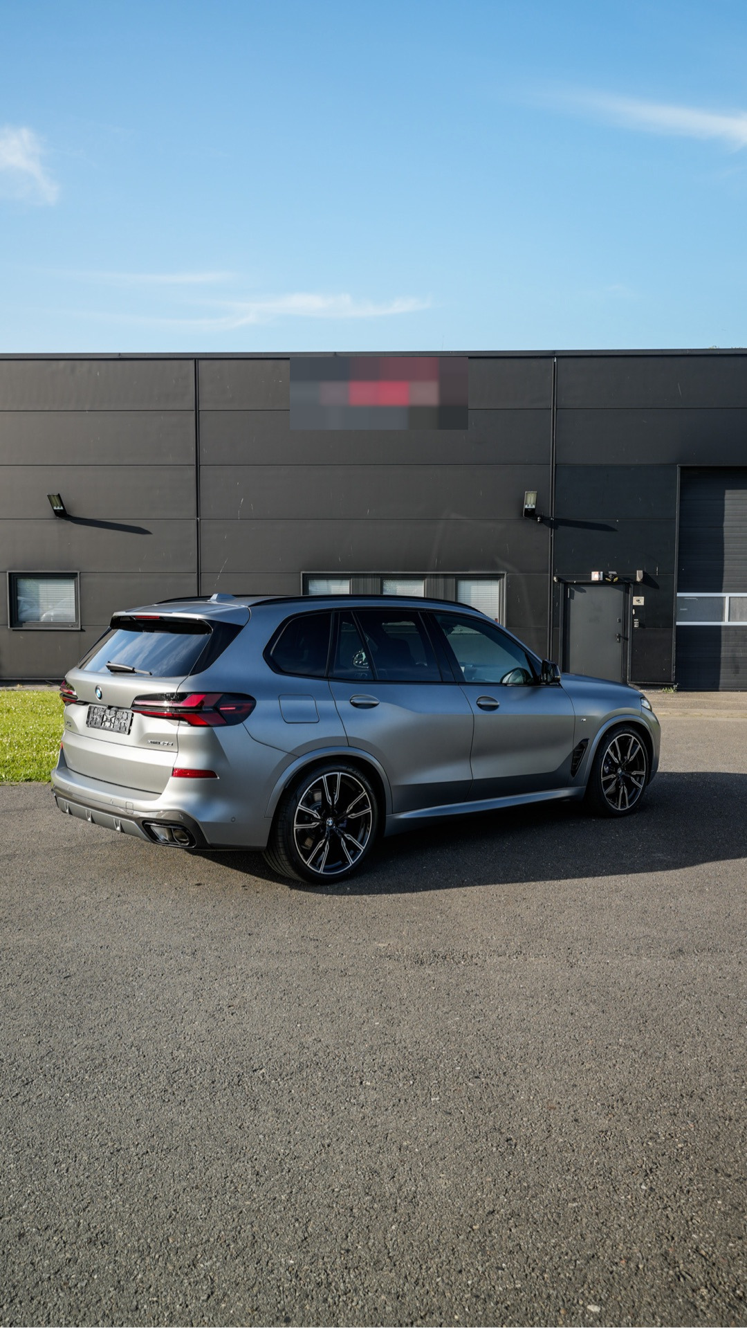 2025 Bmw null Seitenansicht links - Mieten in Lippstadt