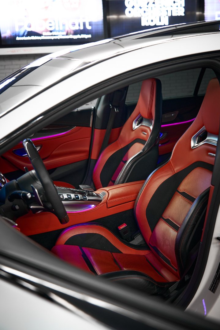 2021 Mercedes Rückansicht - Mieten in Köln
