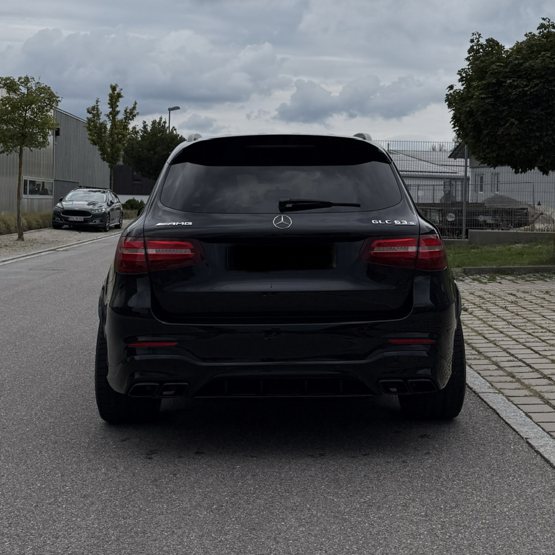 2018 Mercedes null Seitenansicht links - Mieten in Langquaid