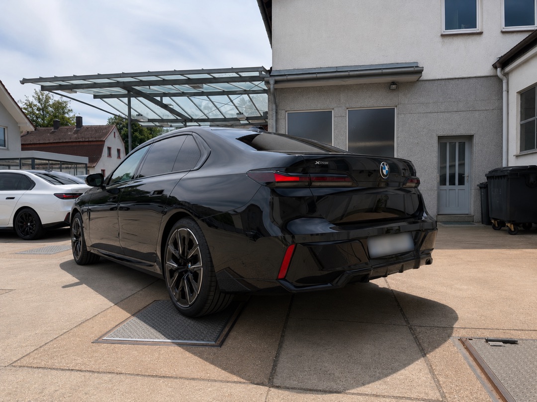 2026 Bmw null Seitenansicht links - Mieten in Mühlhausen/Thüringen