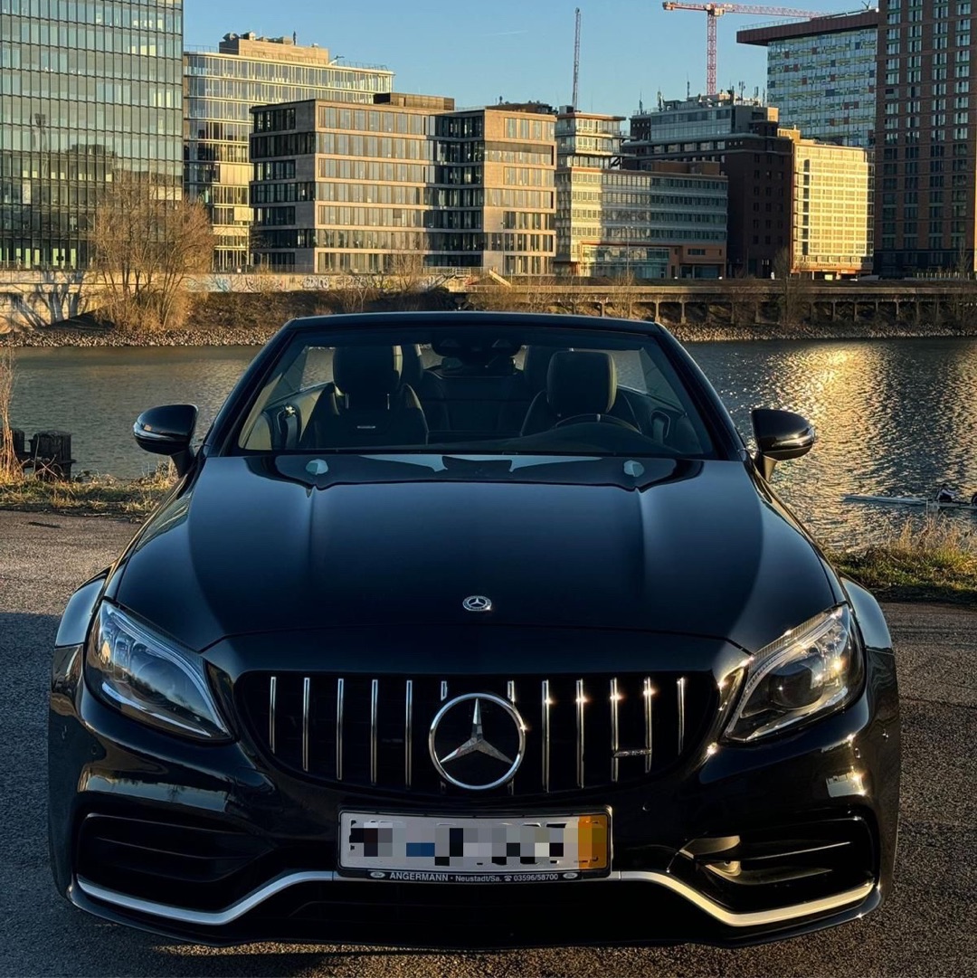 2020 Mercedes null Seitenansicht links - Mieten in Langenfeld (Rheinland)